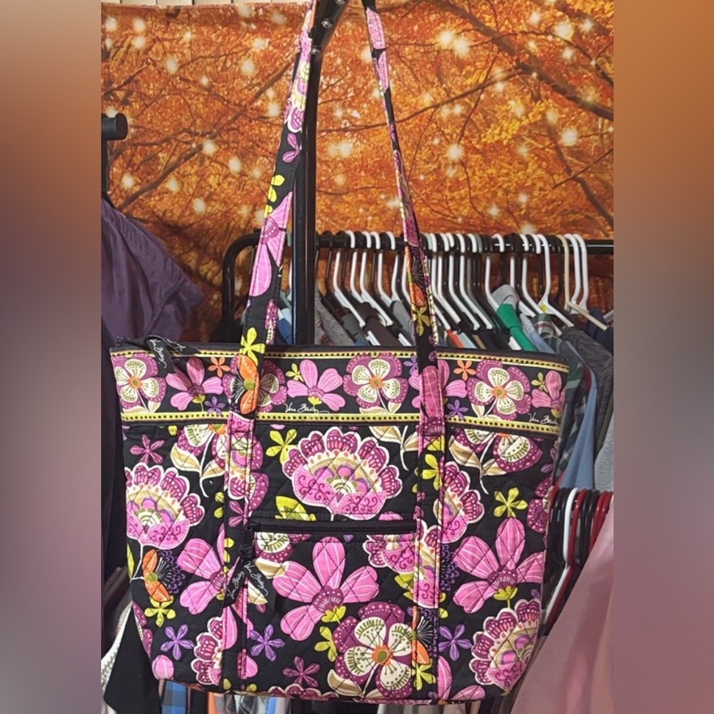 💜 RETIRED Vera Bradley Quilted Tote Black Pink Floral Large Shoulder Bag 🌸🖤